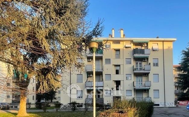 Appartamento in residenziale in Via Italia 4
