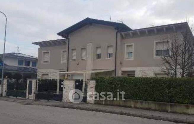 Appartamento in residenziale in Via Rossini 24