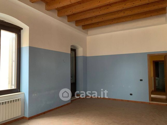 Ufficio in commerciale in Arco Ripoli