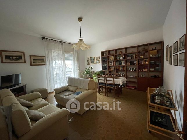 Appartamento in residenziale in Via Frà Severo 5