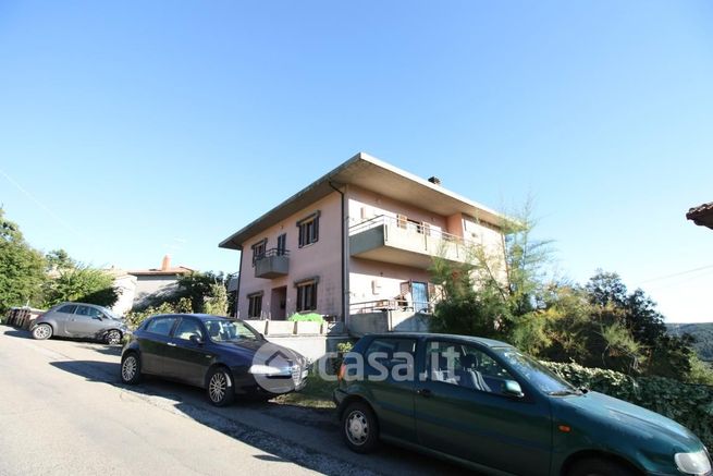 Casa indipendente in residenziale in Strada di Scalilli