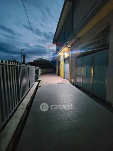 Box/posto auto in residenziale in Via Catania 10