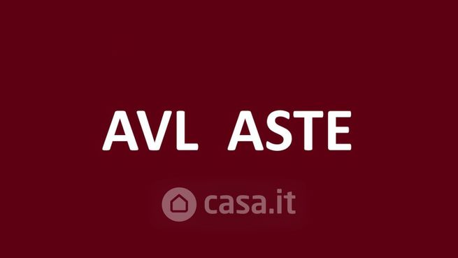 Box/posto auto in residenziale in Via Adolfo RavÃ  92