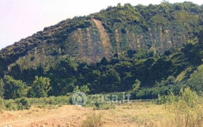 Terreno edificabile in residenziale in Strada Provinciale 14