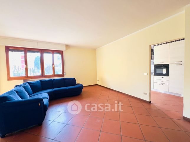 Appartamento in residenziale in Via Dante Alighieri