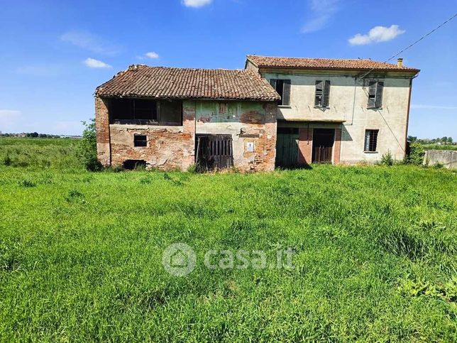 Casa indipendente in residenziale in Via Predola 39