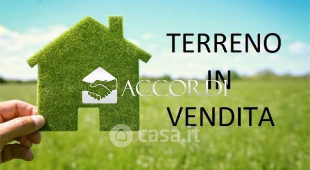 Terreno agricolo in commerciale in Via Sant' Andrea