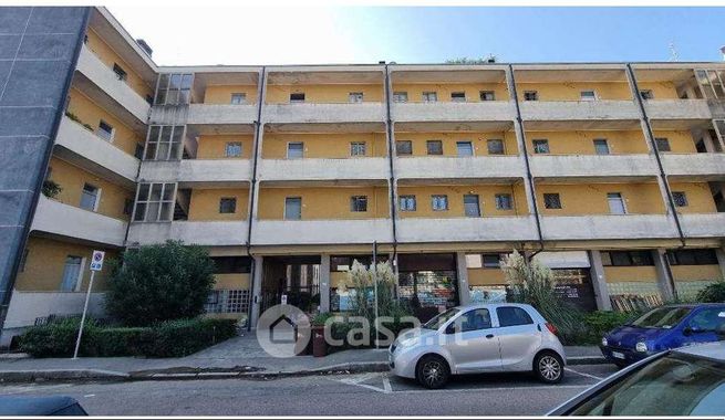 Appartamento in residenziale in Piazza R. Achilli 7