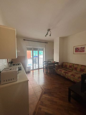 Appartamento in residenziale in Via Chiatamone
