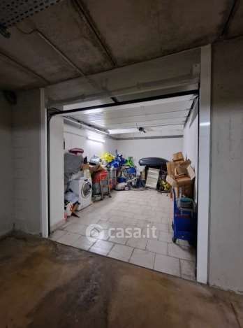 Box/posto auto in residenziale in Via Giacomo Frassi 13