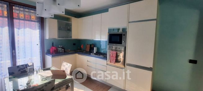 Appartamento in residenziale in Via V. Alfieri
