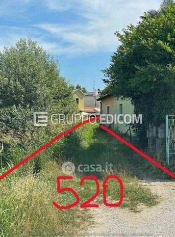 Terreno agricolo in commerciale in Via Giulia