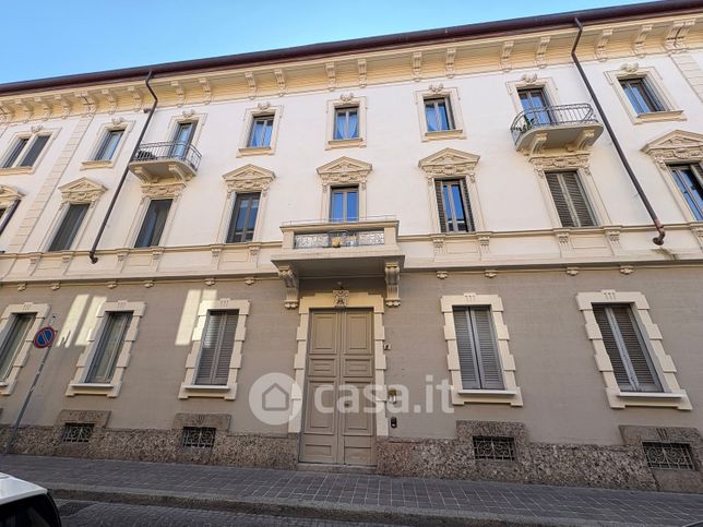 Ufficio in commerciale in Via XX Settembre