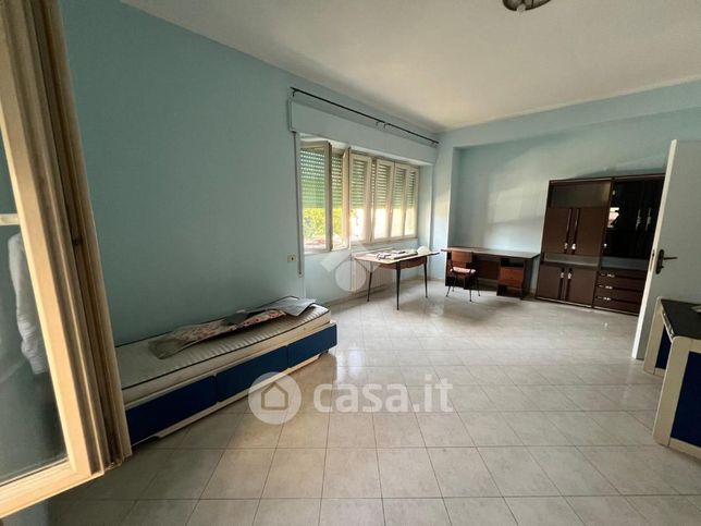 Appartamento in residenziale in Via Virgilio 1