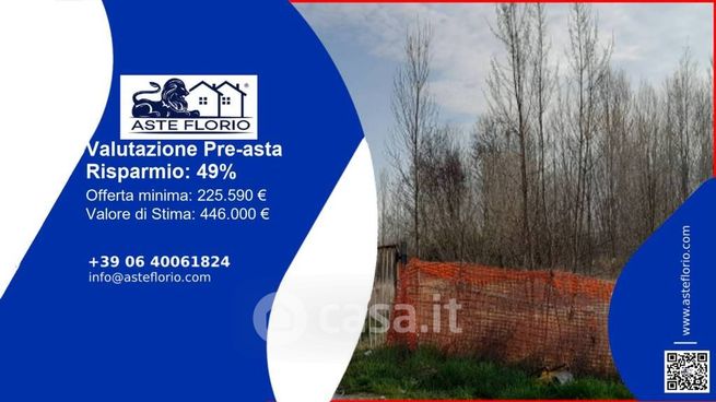 Terreno agricolo in commerciale in Via Torino