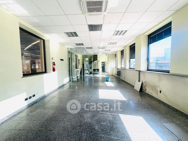 Ufficio in commerciale in Via Evangelista Torricelli