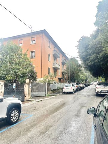 Appartamento in residenziale in Via Berengario da Carpi 2