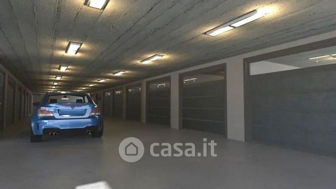 Garage/posto auto in residenziale in 