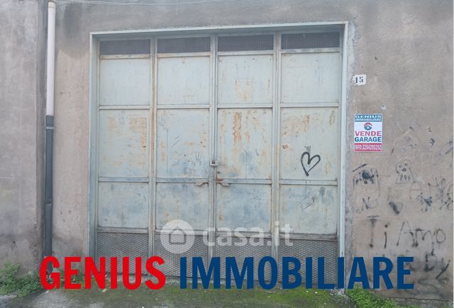 Garage/posto auto in residenziale in Via Reina 15