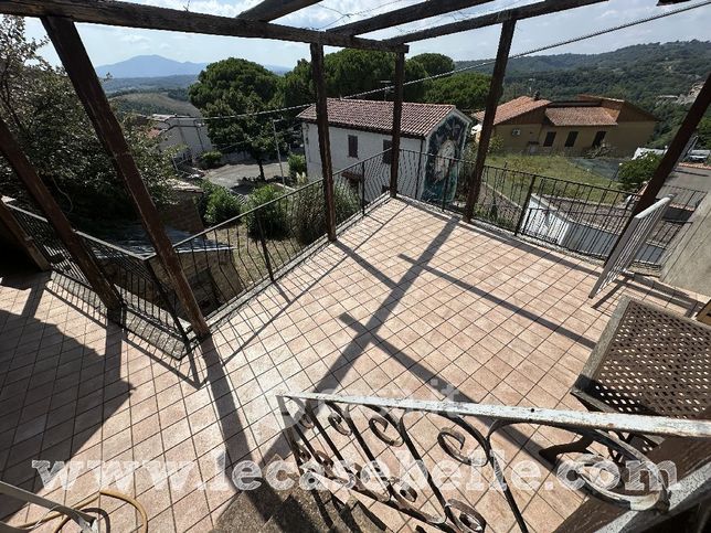 Appartamento in residenziale in Via Monteverde 5