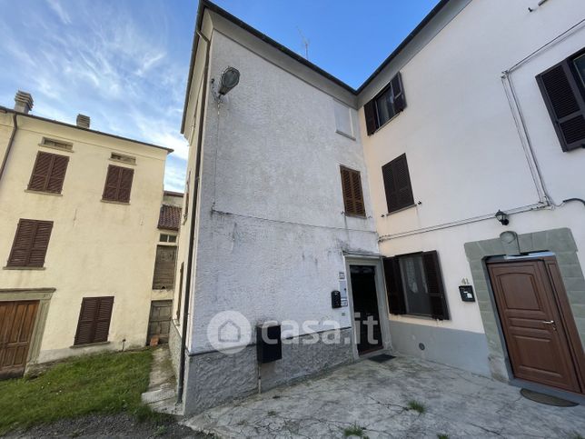 Rustico/casale in residenziale in Località Grezzo