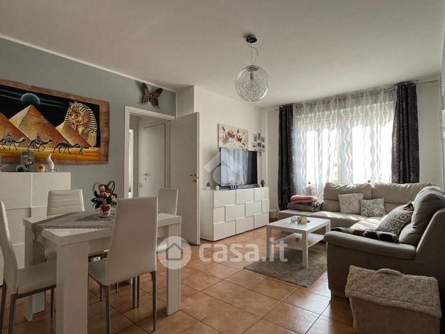 Appartamento in residenziale in Via Ernesto Arduini