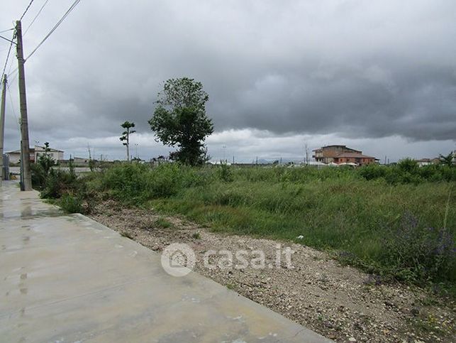 Terreno agricolo in commerciale in Via della Pietra