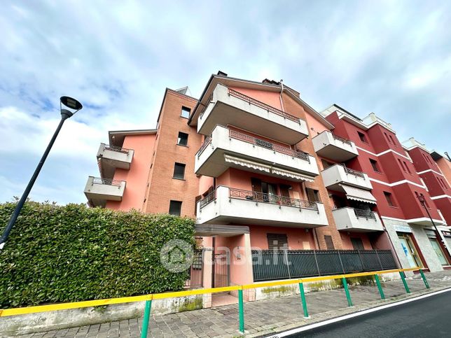 Appartamento in residenziale in Via Andrea Mantegna 73