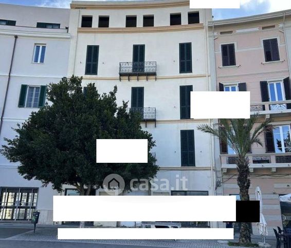 Ufficio in commerciale in Emiciclo Giuseppe Garibaldi 22