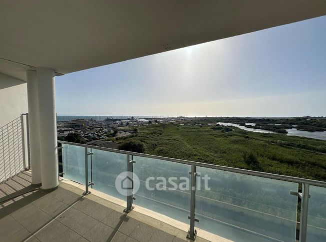 Attico/mansarda in residenziale in Largo del Porto di Roma 31