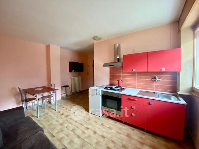 Appartamento in residenziale in Via V.Veneto 111 A