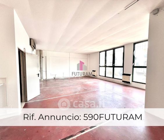 Capannone in commerciale in Viale Sant' Agostino