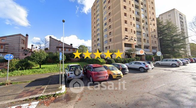 Appartamento in residenziale in Viale Villafranca