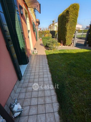 Villetta a schiera in residenziale in Via G. Verdi
