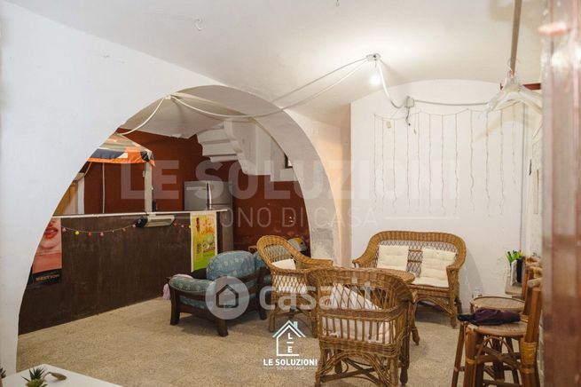 Appartamento in residenziale in Via Rosata Romanazzi 1