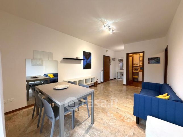 Appartamento in residenziale in Via Giacomo Zanella 38