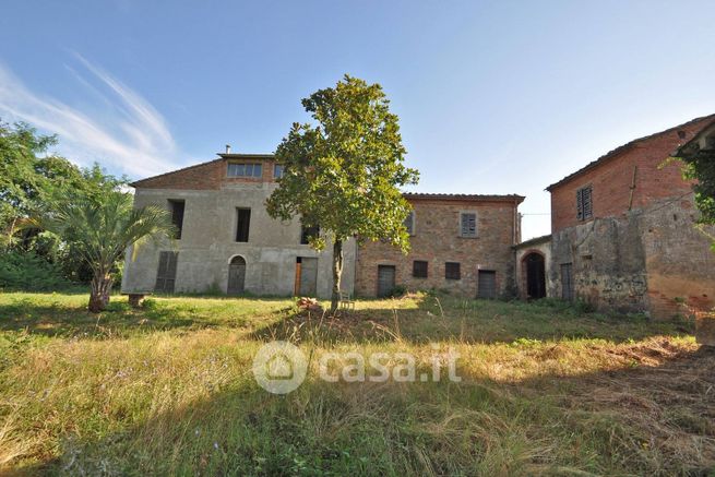 Rustico/casale in residenziale in Strada della Mandriana