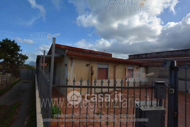 Villa in residenziale in Via Anversa