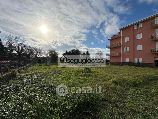 Terreno edificabile in residenziale in Via Braccianese Claudia