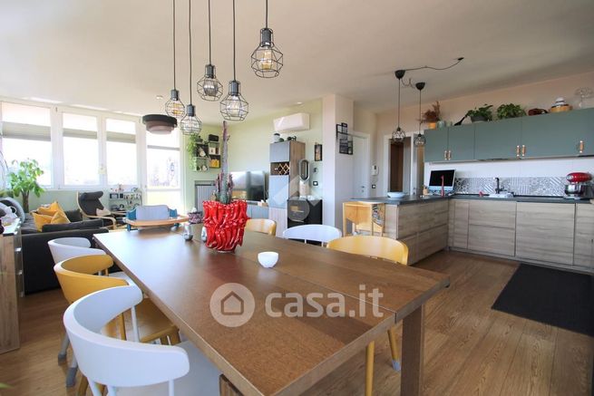 Appartamento in residenziale in Via Milano 69