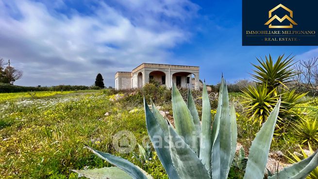 Villa in residenziale in Specchiolla