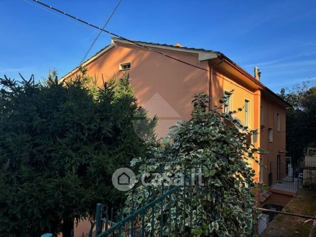 Appartamento in residenziale in Via Ippolito Nievo 17