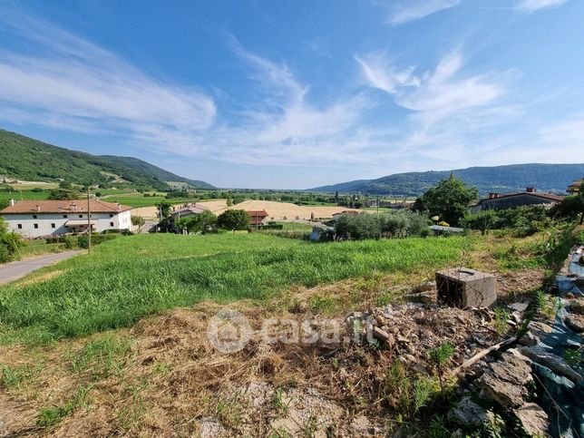 Terreno edificabile in residenziale in Strada Vecchia