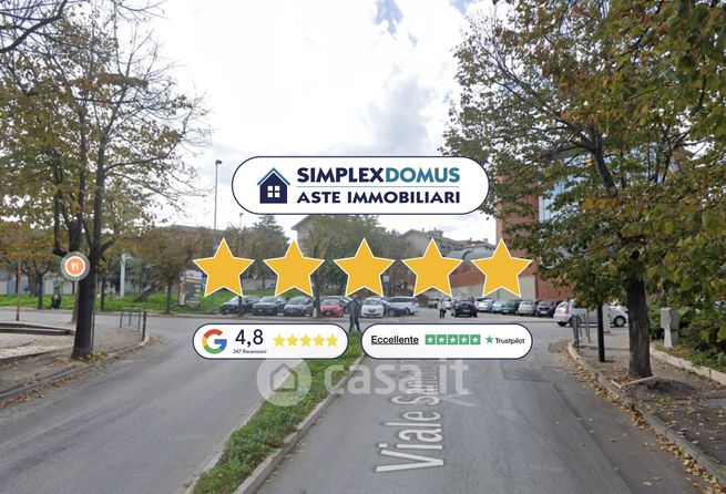 Appartamento in residenziale in Viale Sandro Pertini