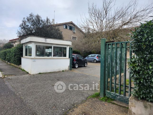 Appartamento in residenziale in Via dell'Acqua Traversa