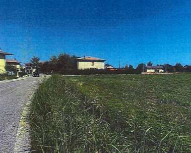 Terreno edificabile in residenziale in Via Correggio