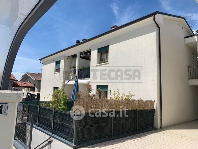 Appartamento in residenziale in Via Croce 31a