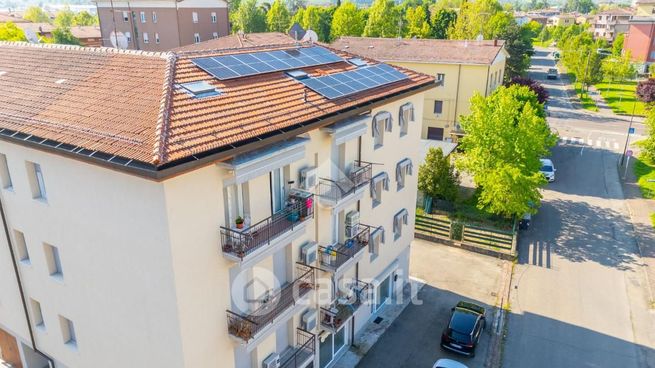 Appartamento in residenziale in Via A. Vicini 51