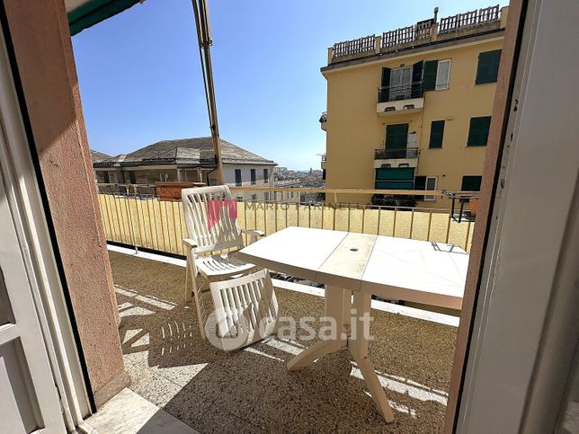 Appartamento in residenziale in Via Federico Donaver 6