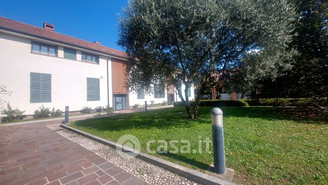 Appartamento in residenziale in Via Albarella 12